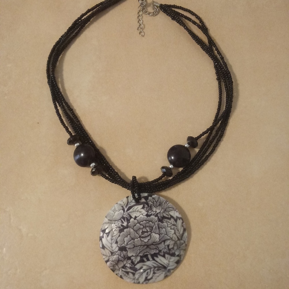 Large Black And White Floral Print Necklace